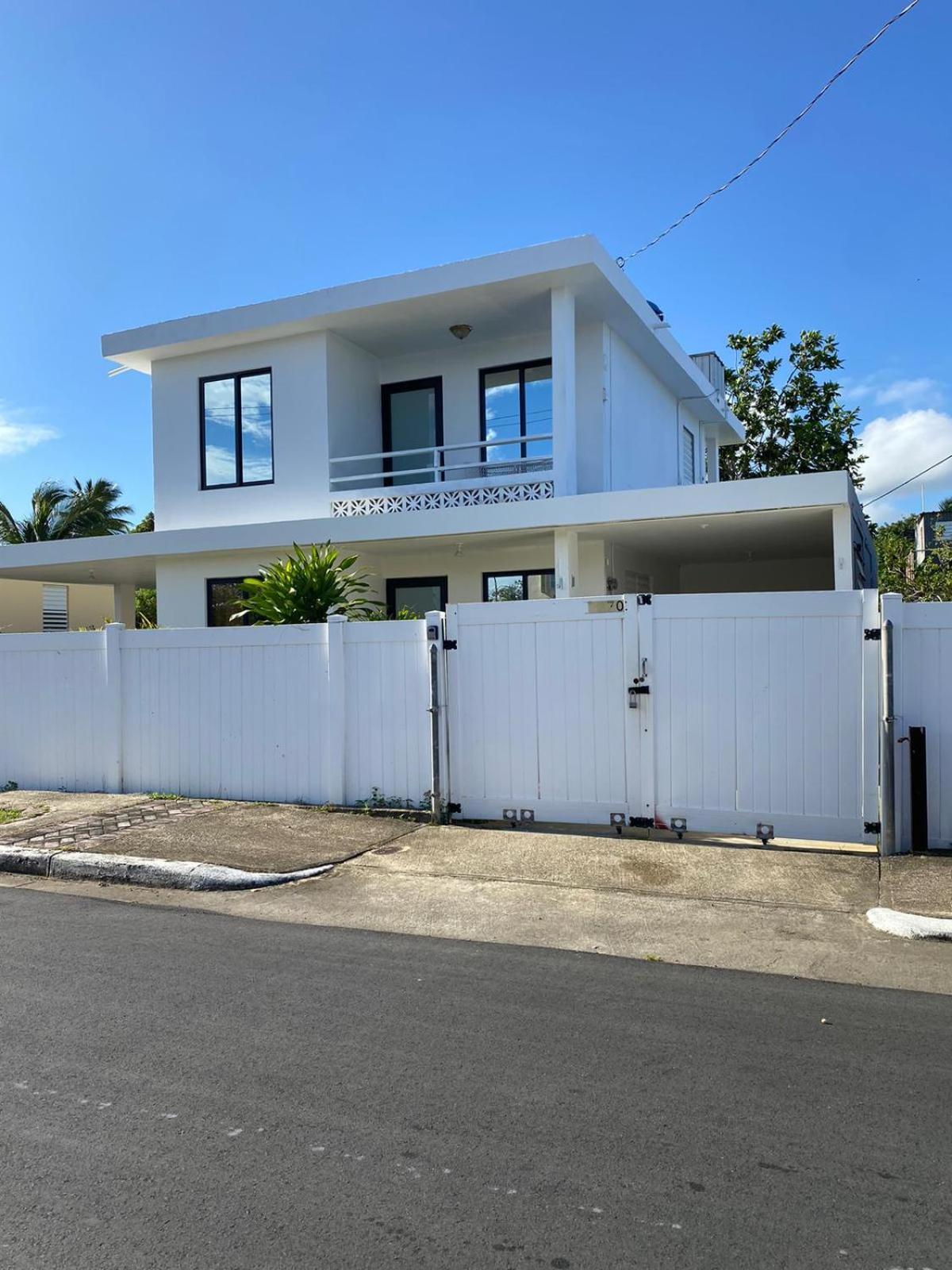 Tropical Getaway Villa Aguadilla Exterior photo